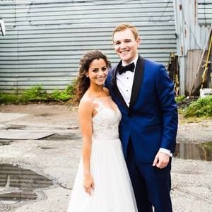 Meet your Posher, Emily